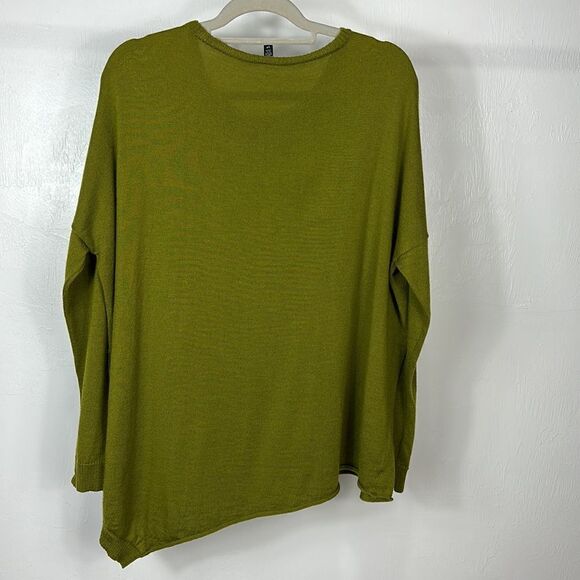 Eileen Fisher Merino Wool Asymmetrical Hem Pullover Sweater Size S - Picture 4 of 8